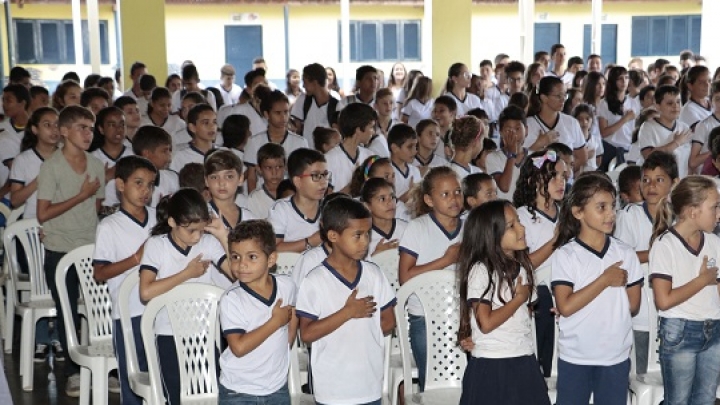 Projeto Minha Escola em Cordel estimula talentos como “poesia” e “pintura”